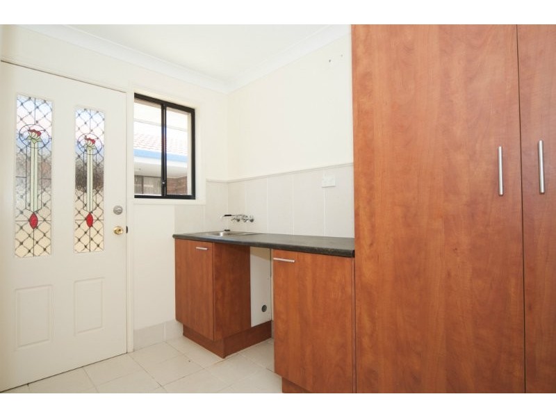 32 Port Drive, Mermaid Waters QLD 4218