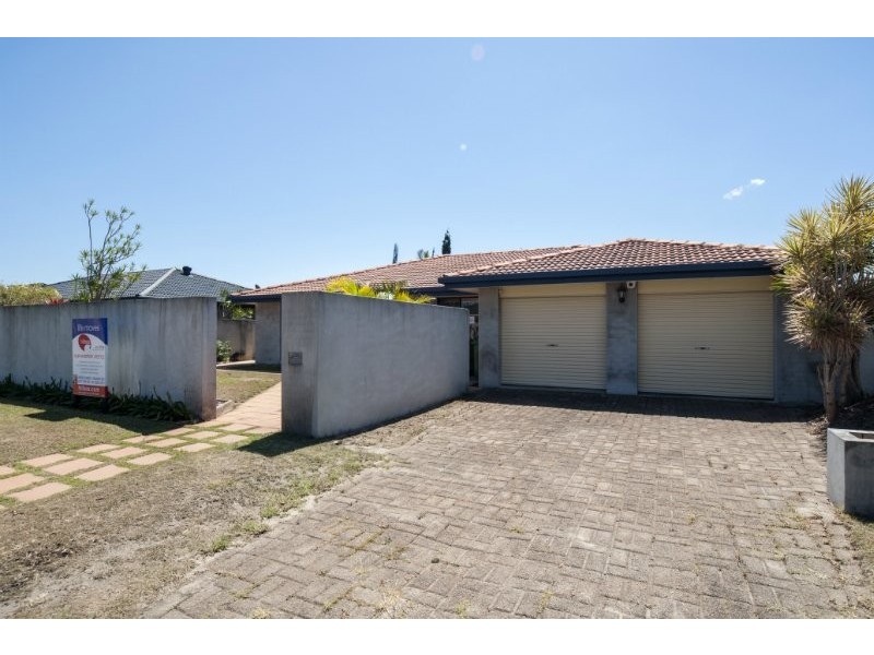 32 Port Drive, Mermaid Waters QLD 4218