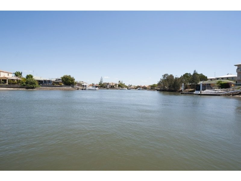 1/22 Back Street, Biggera Waters QLD 4216