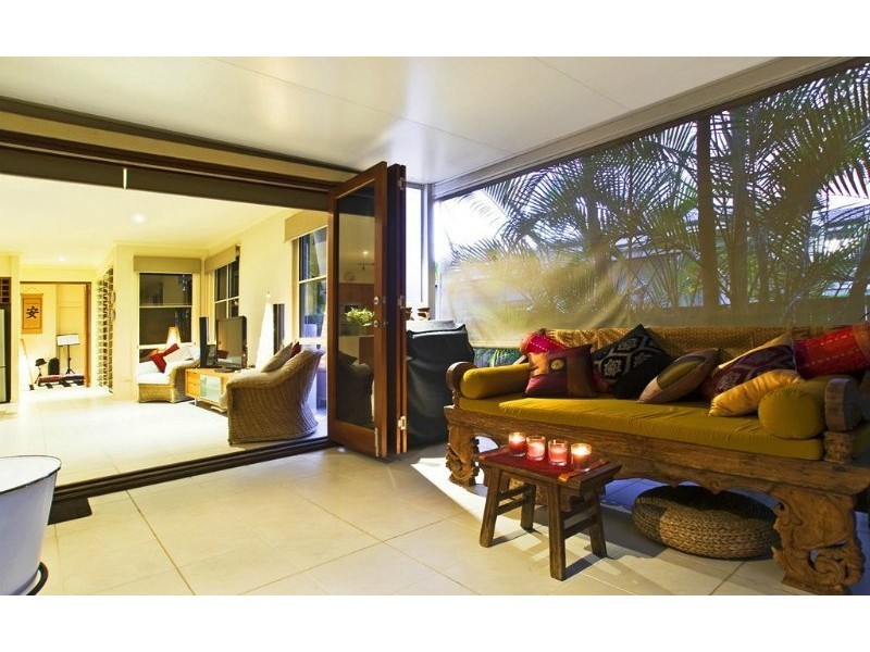 1/7 Broadwater Street, Runaway Bay QLD 4216