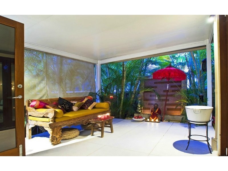 1/7 Broadwater Street, Runaway Bay QLD 4216