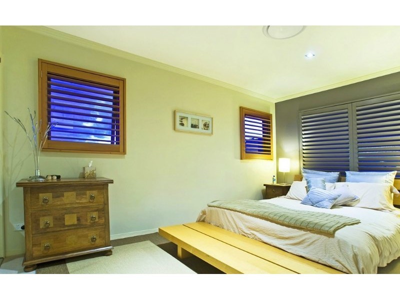 1/7 Broadwater Street, Runaway Bay QLD 4216