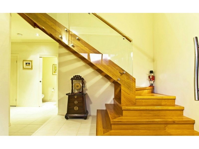 1/7 Broadwater Street, Runaway Bay QLD 4216