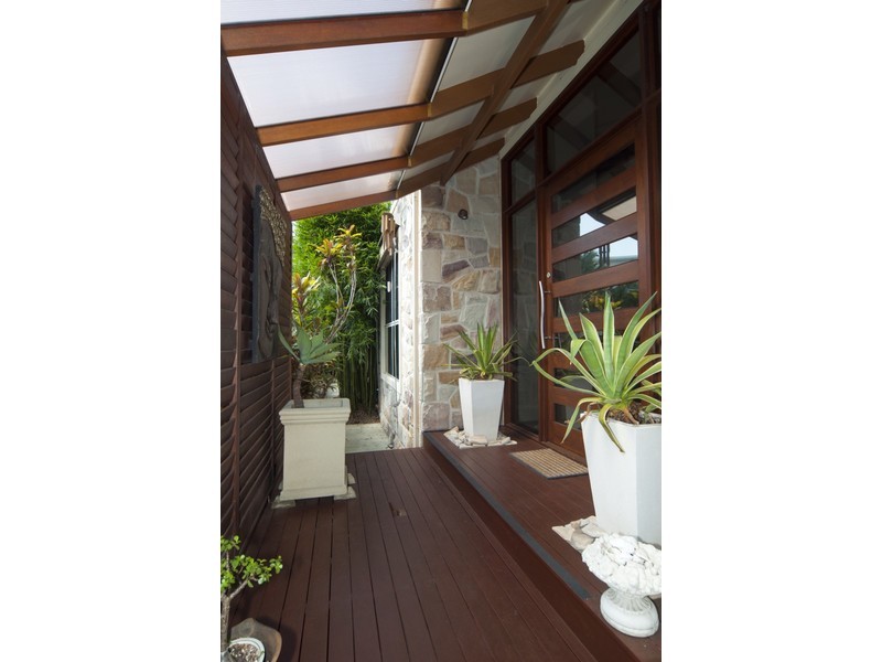 1/7 Broadwater Street, Runaway Bay QLD 4216