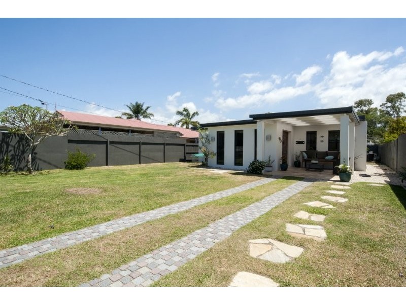 20 Mungera Street, Biggera Waters QLD 4216