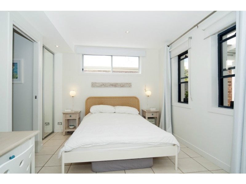 20 Mungera Street, Biggera Waters QLD 4216