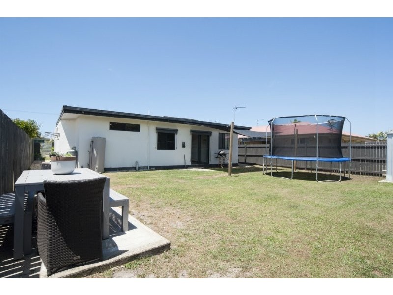 20 Mungera Street, Biggera Waters QLD 4216