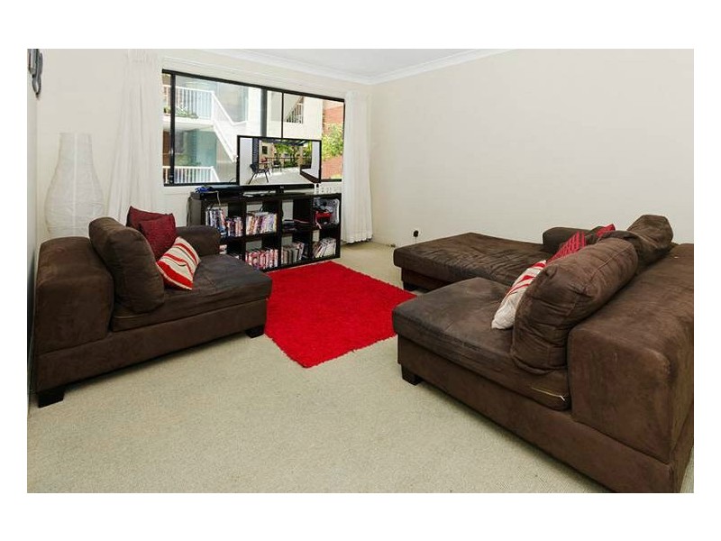 6/23 Bath Street, Labrador QLD 4215