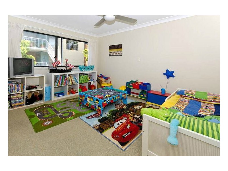 6/23 Bath Street, Labrador QLD 4215