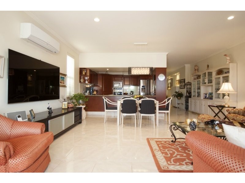 22/87-101 Morala Avenue, Runaway Bay QLD 4216