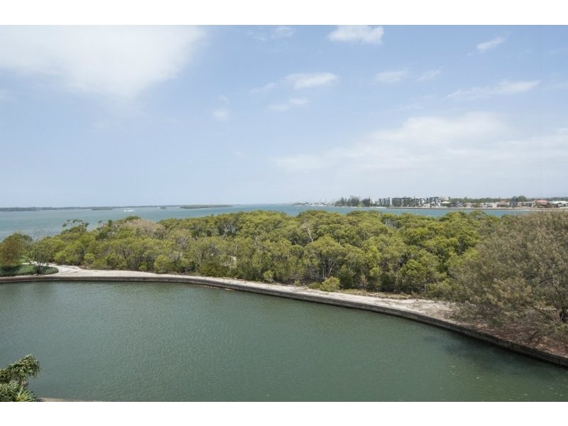30402 Ephraim Island, Paradise Point QLD 4216