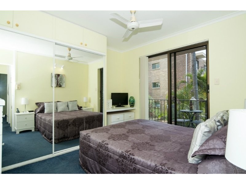 20/490 Marine Parade, Biggera Waters QLD 4216