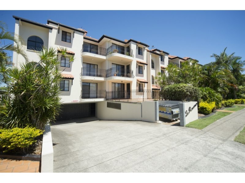 13/12 Canal Avenue, Runaway Bay QLD 4216