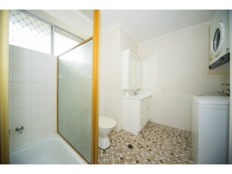 15/224 Marine Parade, Labrador QLD 4215