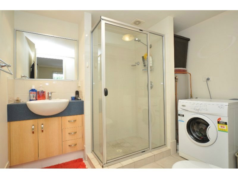 3/18 Parker Street, Labrador QLD 4215