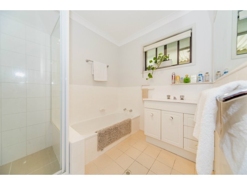 12 Nimrud Street, Southport QLD 4215