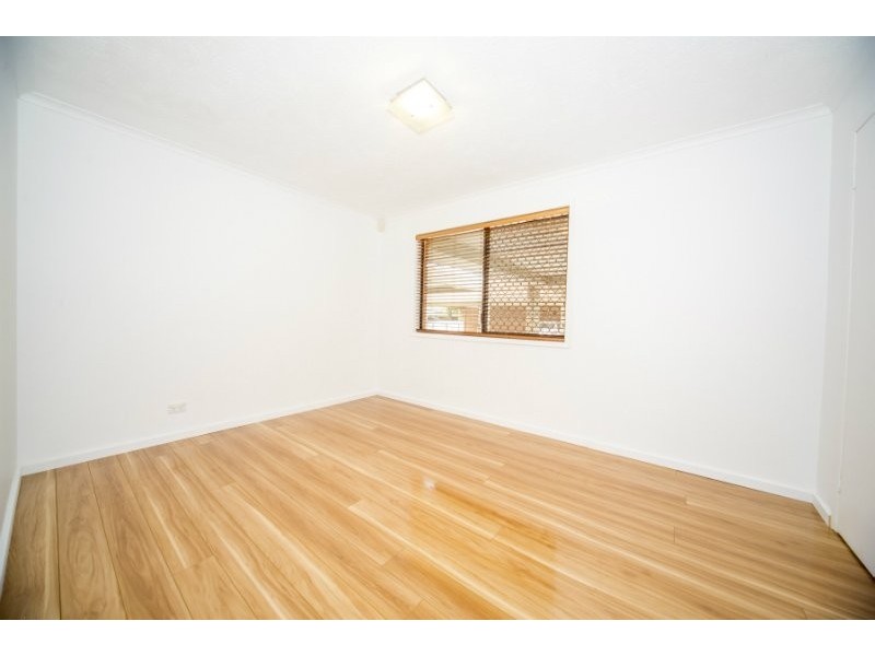 1/16 Madang Crescent, Runaway Bay QLD 4216