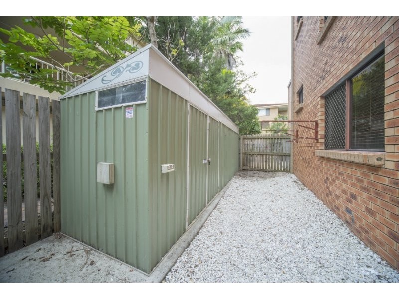 1/16 Madang Crescent, Runaway Bay QLD 4216