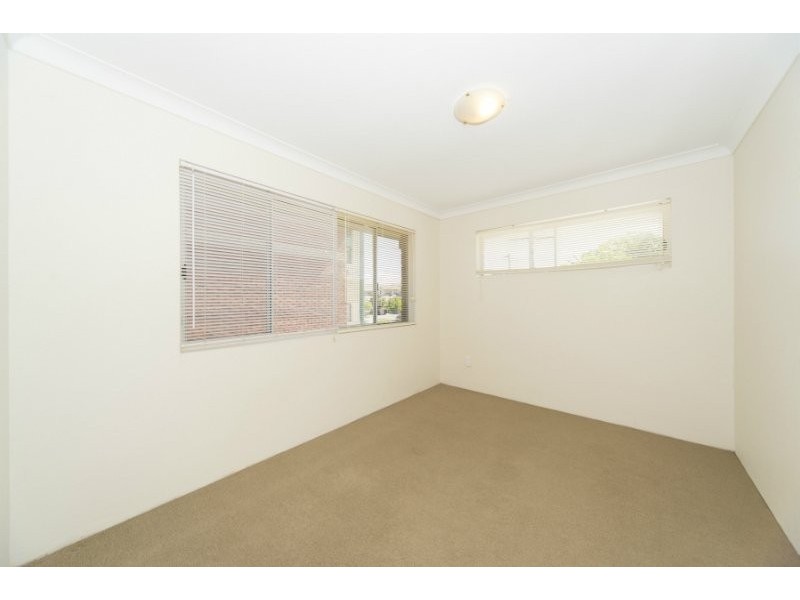 3/59 Bayview Street, Runaway Bay QLD 4216