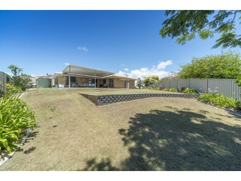 26 Ashburton Close, Arundel QLD 4214