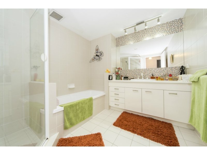 101/1 Lee Road, Runaway Bay QLD 4216