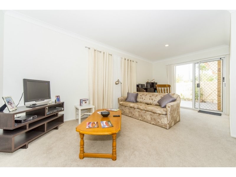 43 Howard Street, Runaway Bay QLD 4216