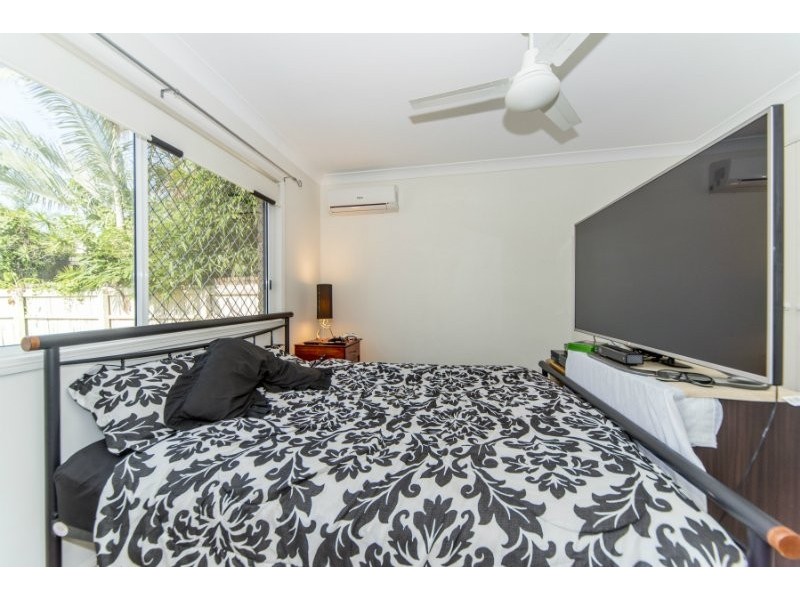 43 Howard Street, Runaway Bay QLD 4216