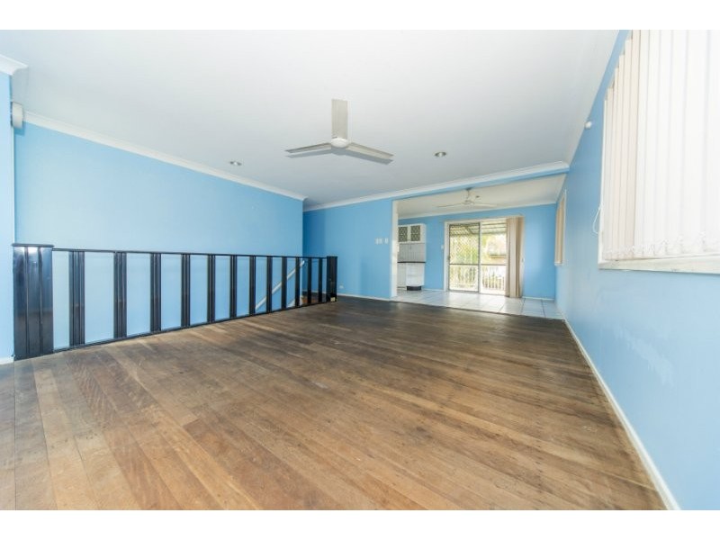 7 Arthur Street, Biggera Waters QLD 4216