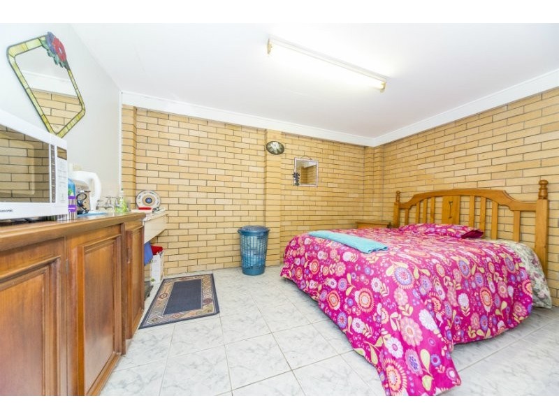 7 Arthur Street, Biggera Waters QLD 4216