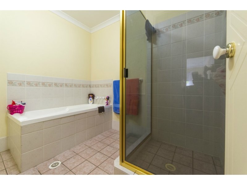 11/442 Pine Ridge Road, Coombabah QLD 4216