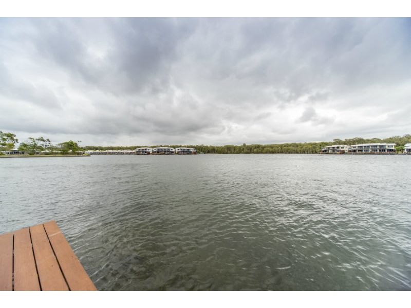 9 Manacor Place, Coombabah QLD 4216