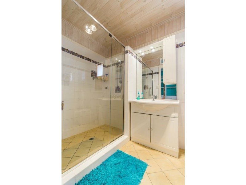 3 Amaroo Street, Biggera Waters QLD 4216