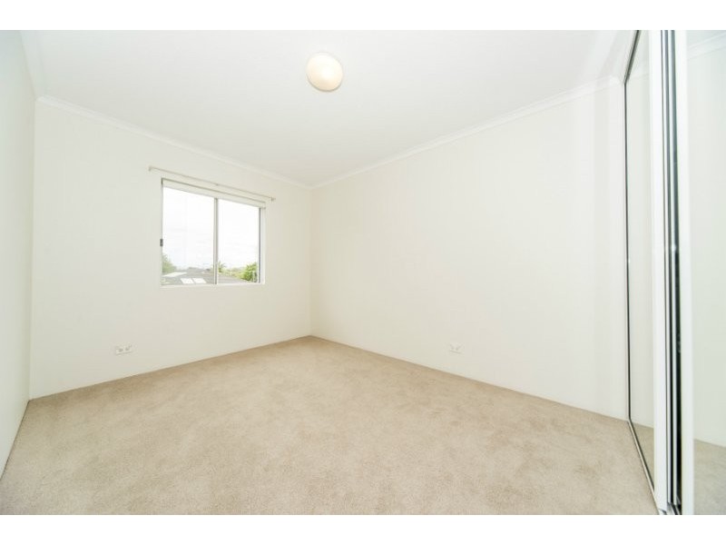 24/75 Morala Avenue, Runaway Bay QLD 4216