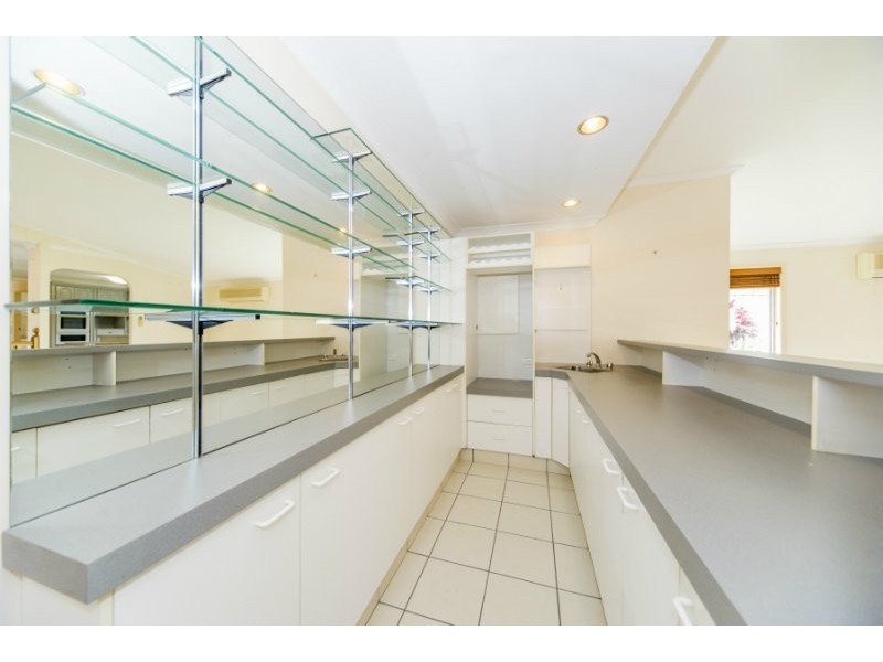 10 Dante Court, Arundel QLD 4214