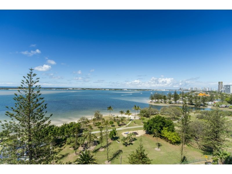 1110/182 Marine Parade, Labrador QLD 4215