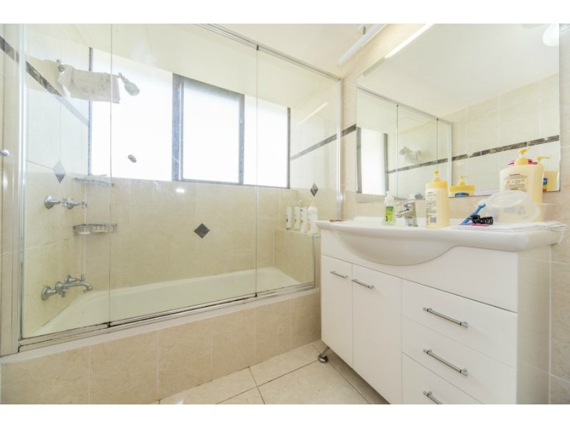 46/9 Bayview Street, Runaway Bay QLD 4216