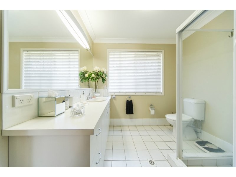 47 Anchorage Way, Runaway Bay QLD 4216