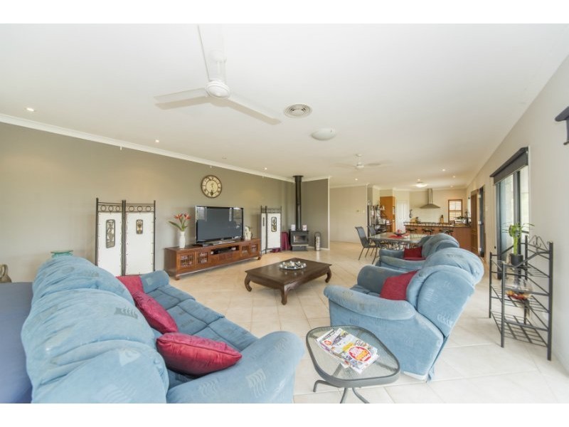 108 Coomera Valley Drive, Guanaba QLD 4210