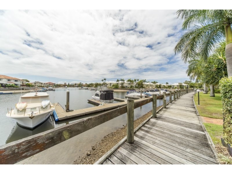 33/75 Morala Avenue, Runaway Bay QLD 4216