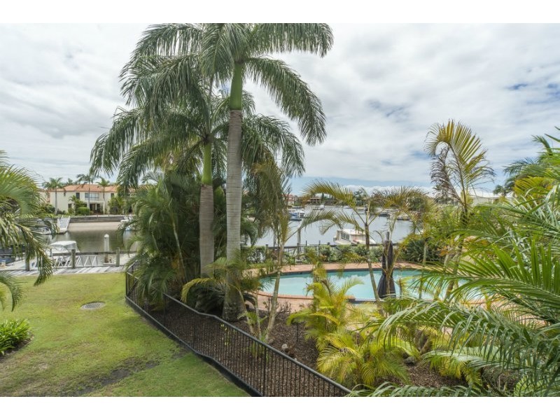 33/75 Morala Avenue, Runaway Bay QLD 4216