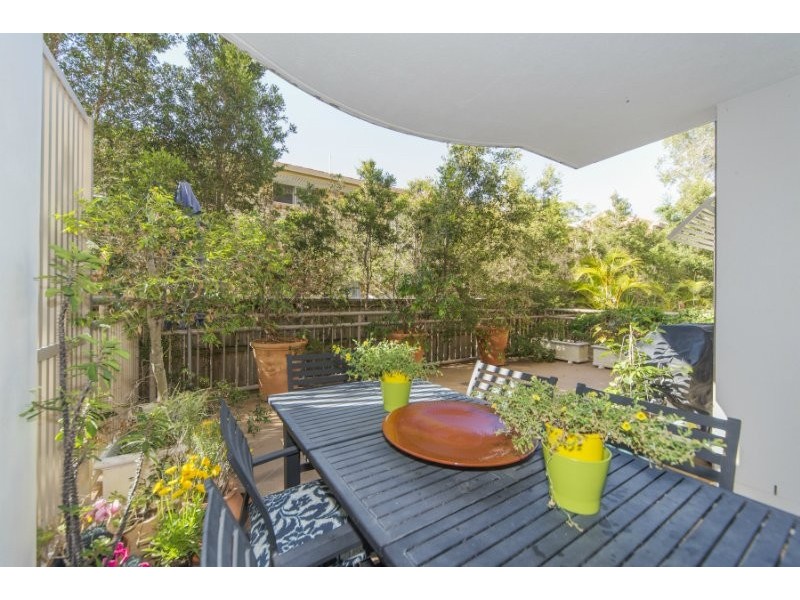 2/35 Loder Street, Biggera Waters QLD 4216