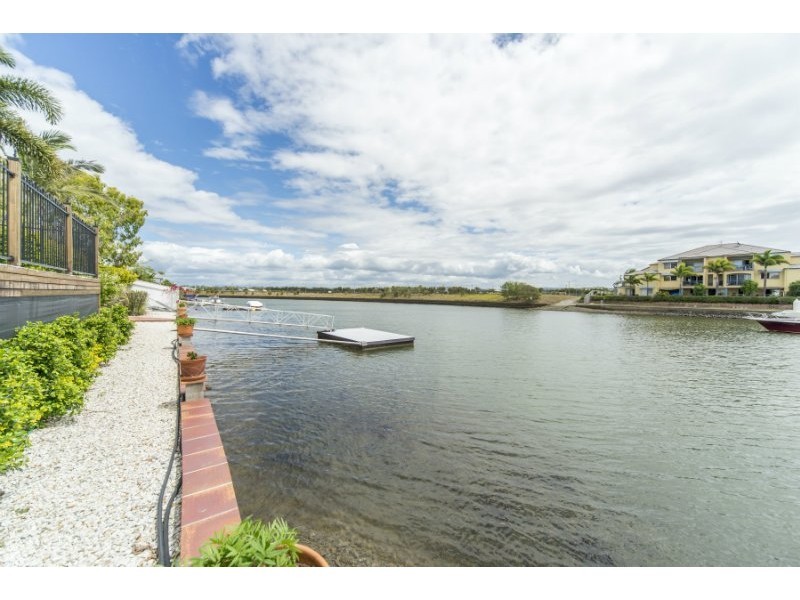 18 Grand Canal Way, Runaway Bay QLD 4216
