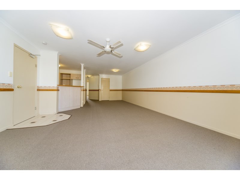 12/14 Jennifer Avenue, Runaway Bay QLD 4216