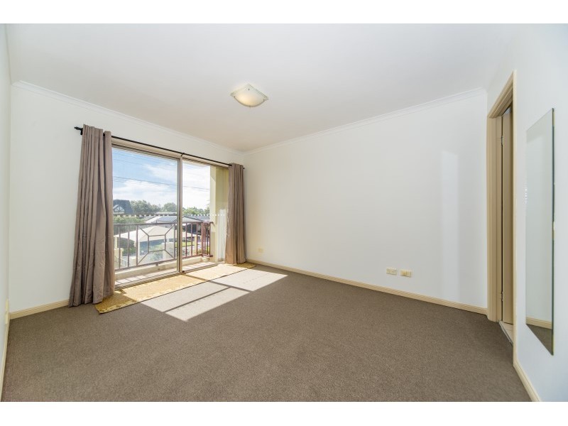 12/14 Jennifer Avenue, Runaway Bay QLD 4216