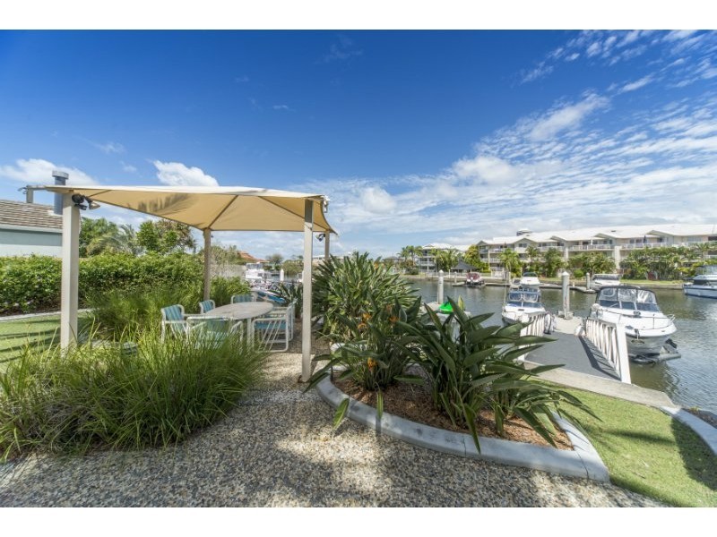 12/14 Jennifer Avenue, Runaway Bay QLD 4216