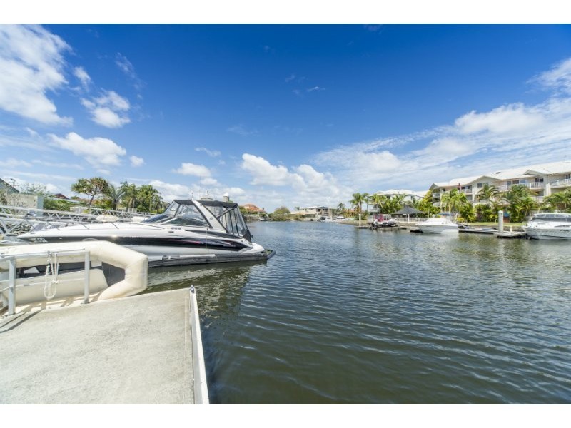 12/14 Jennifer Avenue, Runaway Bay QLD 4216