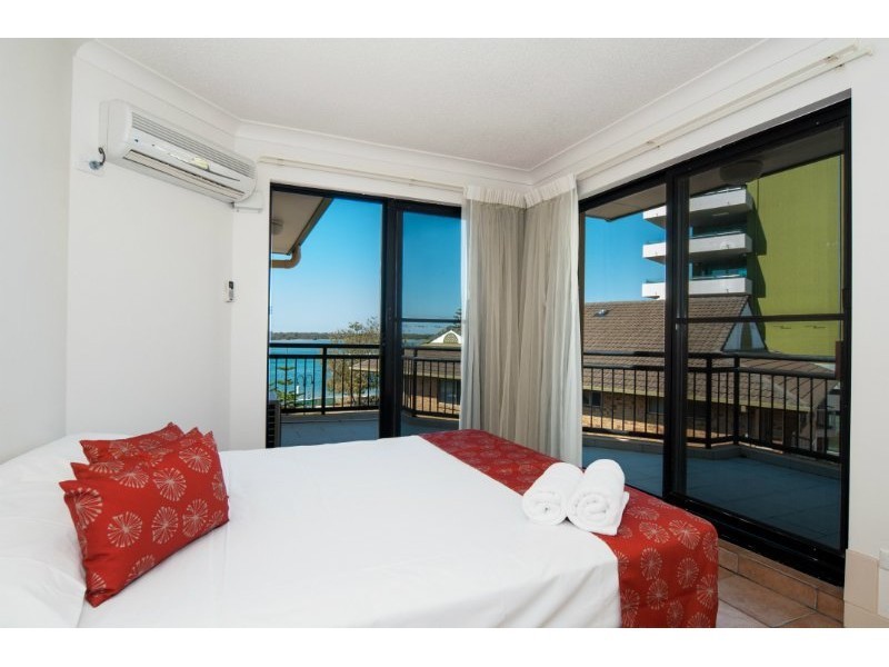 28/452 Marine Parade, Biggera Waters QLD 4216