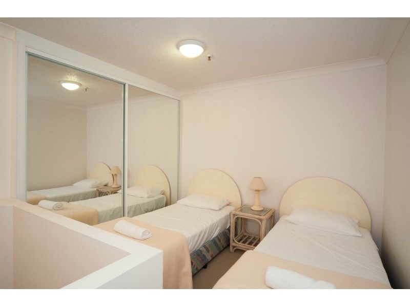 28/452 Marine Parade, Biggera Waters QLD 4216