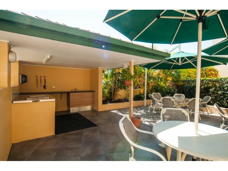 28/452 Marine Parade, Biggera Waters QLD 4216