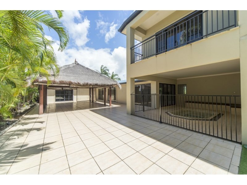 3 McCleary Street, Bundall QLD 4217